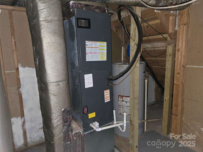 1660 Songwood Road, Concord, NC 28025.  MLS# CAR4268086, YatesRealty ID 30952. Furnace