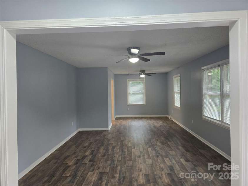 1660 Songwood Road, Concord, NC 28025.  MLS# CAR4268086, YatesRealty ID 30952. Living room