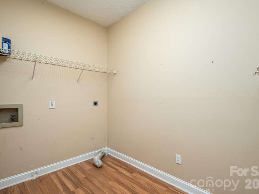 2603 Tralee Drive, Gastonia, NC 28056.  MLS# CAR4387674, YatesRealty ID 30952. Laundry room