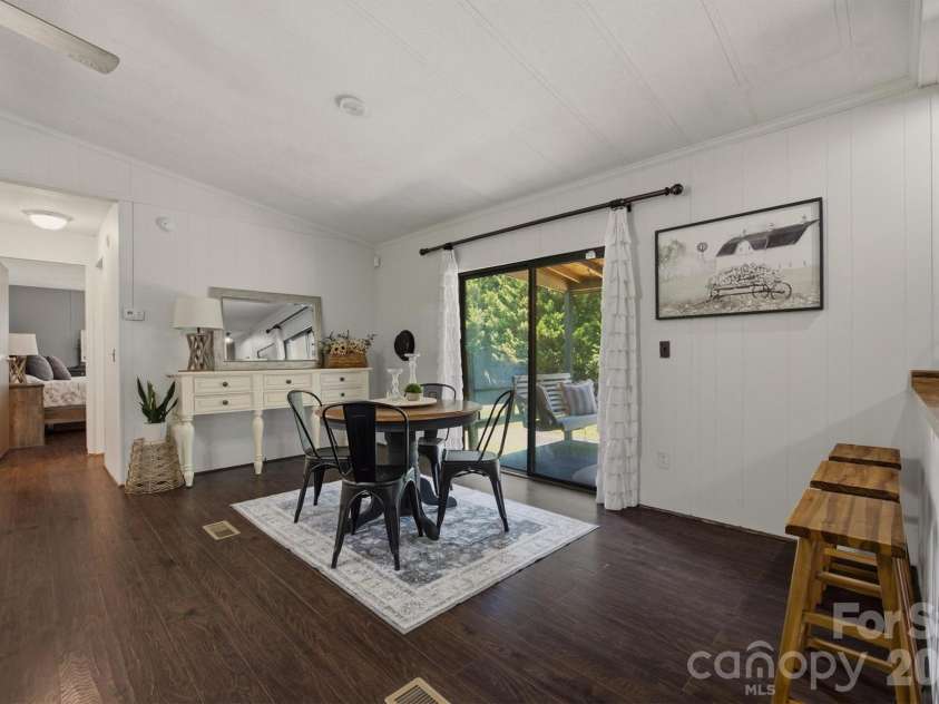 2733 Powell Drive Extension, Valdese, NC 28690.  MLS# CAR4388574, YatesRealty ID 30953. 