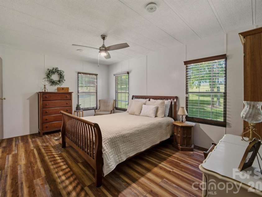 2733 Powell Drive Extension, Valdese, NC 28690.  MLS# CAR4388574, YatesRealty ID 30953. 