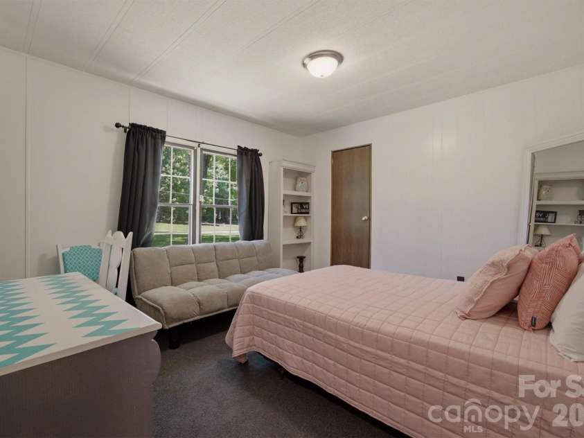 2733 Powell Drive Extension, Valdese, NC 28690.  MLS# CAR4388574, YatesRealty ID 30953. 