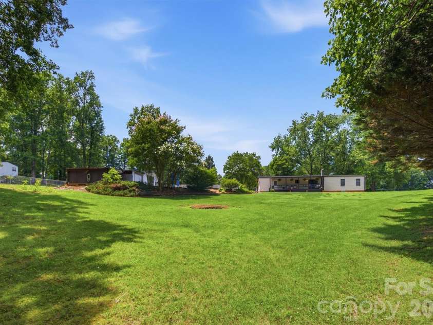 2733 Powell Drive Extension, Valdese, NC 28690.  MLS# CAR4388574, YatesRealty ID 30953. 