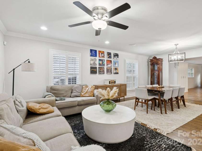 5027 Milford Road, Charlotte, NC 28210.  MLS# CAR4279486, YatesRealty ID 30953. 
