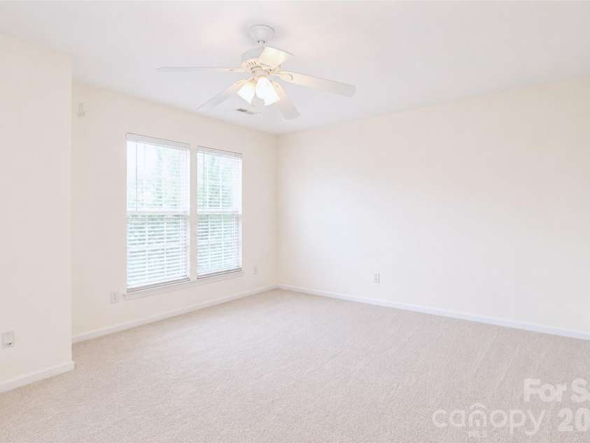 4913 Sunburst Lane, Charlotte, NC 28213.  MLS# CAR4392785, YatesRealty ID 30956. Second bedroom