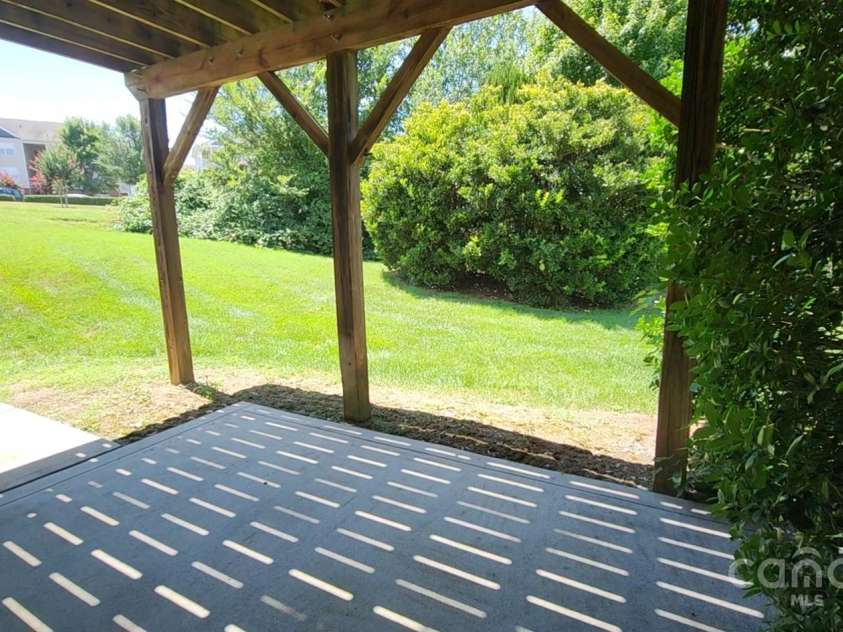10205 Garrett Grigg Road, Charlotte, NC 28262.  MLS# CAR4277791, YatesRealty ID 30957. 