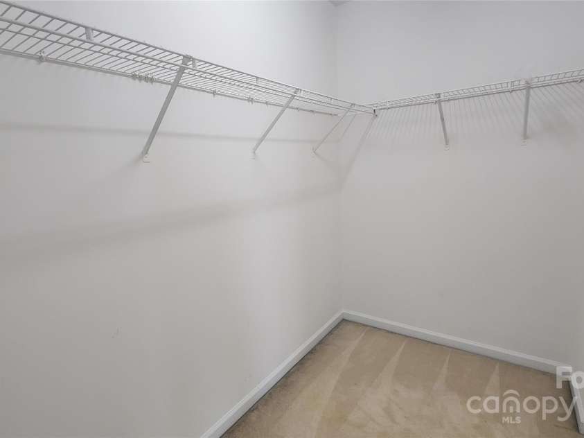10205 Garrett Grigg Road, Charlotte, NC 28262.  MLS# CAR4277791, YatesRealty ID 30957. Large Walk In Closet