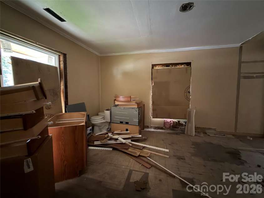 305 Harrison Street, Salisbury, NC 28144.  MLS# CAR4393972, YatesRealty ID 30957. 