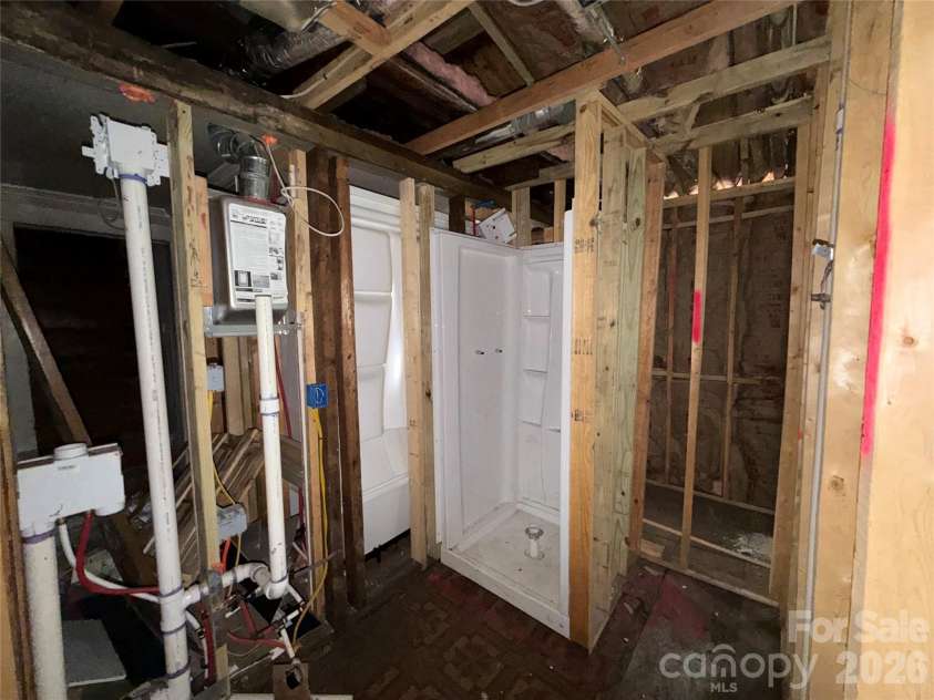 305 Harrison Street, Salisbury, NC 28144.  MLS# CAR4393972, YatesRealty ID 30957. 