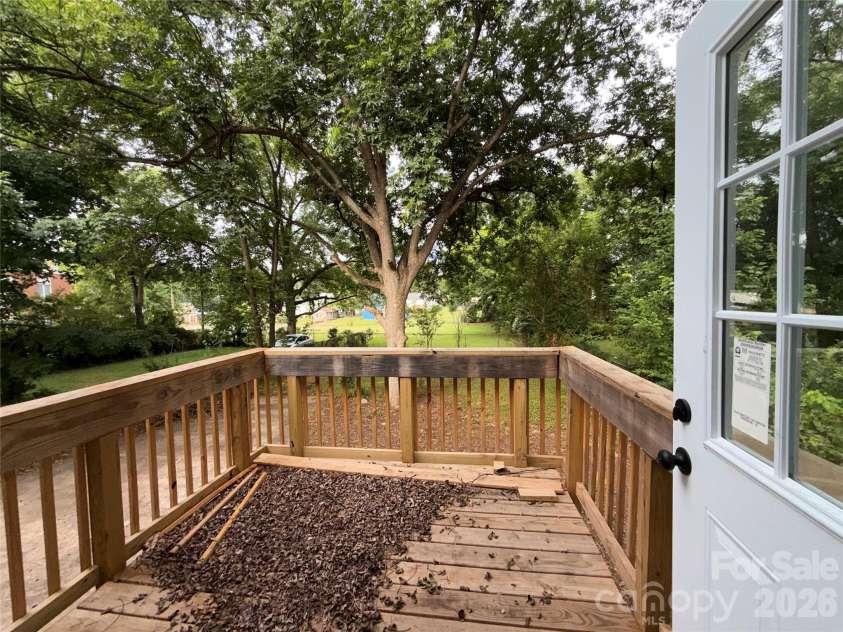 305 Harrison Street, Salisbury, NC 28144.  MLS# CAR4393972, YatesRealty ID 30957. 