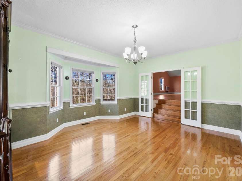 601 Elmwood Circle, Dallas, NC 28034.  MLS# CAR4338547, YatesRealty ID 30959. 