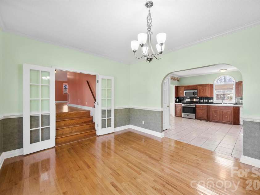 601 Elmwood Circle, Dallas, NC 28034.  MLS# CAR4338547, YatesRealty ID 30959. 