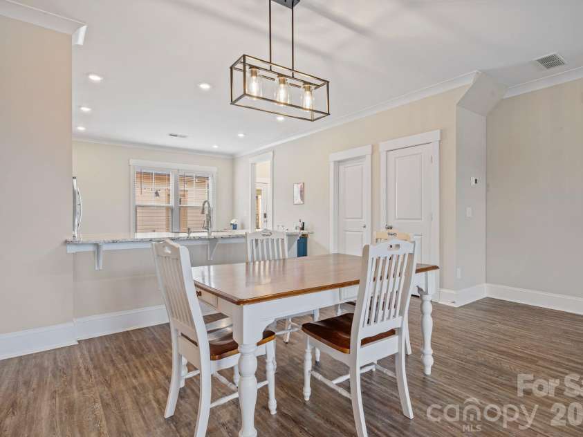 684 Dunkins Ferry Road, Rock Hill, SC 29730.  MLS# CAR4341419, YatesRealty ID 3096. 