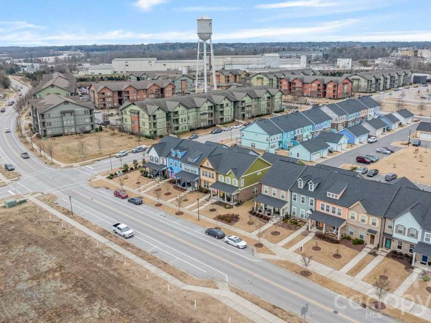 684 Dunkins Ferry Road, Rock Hill, SC 29730.  MLS# CAR4341419, YatesRealty ID 3096. 