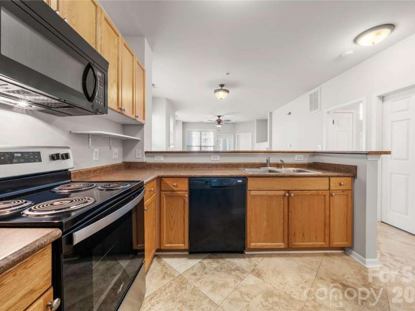 18730 Nautical Drive, Cornelius, NC 28031.  MLS# CAR4379753, YatesRealty ID 30960. 