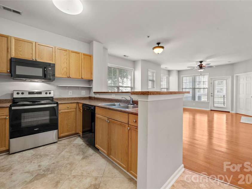 18730 Nautical Drive, Cornelius, NC 28031.  MLS# CAR4379753, YatesRealty ID 30960. 