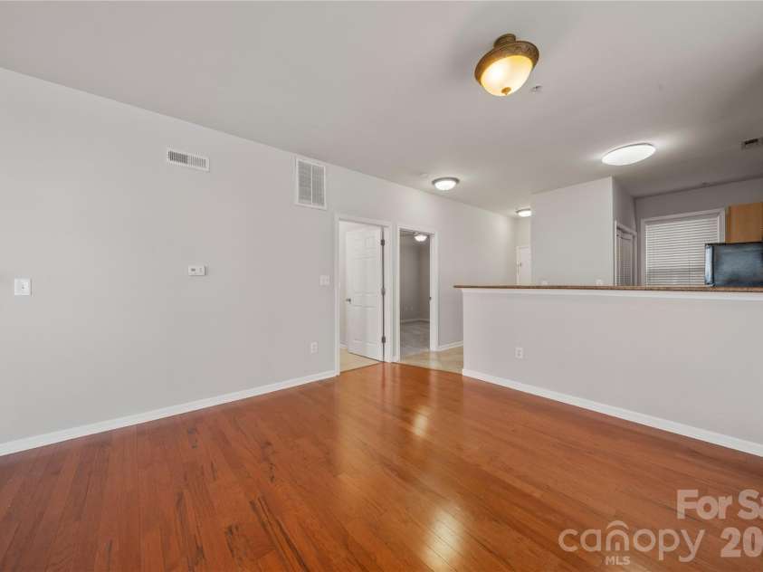 18730 Nautical Drive, Cornelius, NC 28031.  MLS# CAR4379753, YatesRealty ID 30960. 