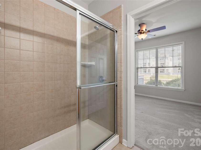 18730 Nautical Drive, Cornelius, NC 28031.  MLS# CAR4379753, YatesRealty ID 30960. 