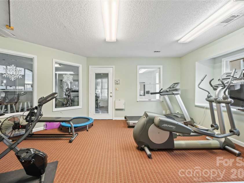 18730 Nautical Drive, Cornelius, NC 28031.  MLS# CAR4379753, YatesRealty ID 30960. 