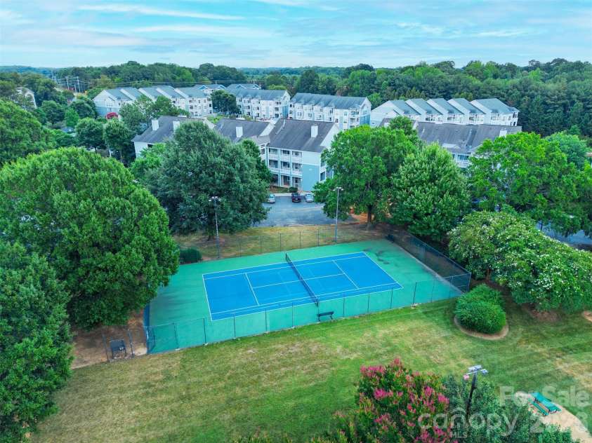 18730 Nautical Drive, Cornelius, NC 28031.  MLS# CAR4379753, YatesRealty ID 30960. 