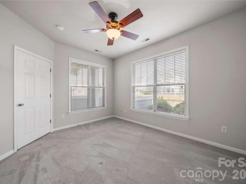 18730 Nautical Drive, Cornelius, NC 28031.  MLS# CAR4379753, YatesRealty ID 30960. Primary