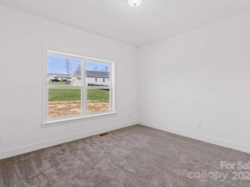 139 Mullinax Drive, Hendersonville, NC 28792.  MLS# CAR4242141, YatesRealty ID 30962. Bedroom #3