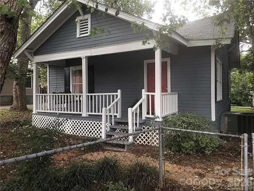 23 Lineberger Street, Lowell, NC 28098.  MLS# CAR4390140, YatesRealty ID 30963. 