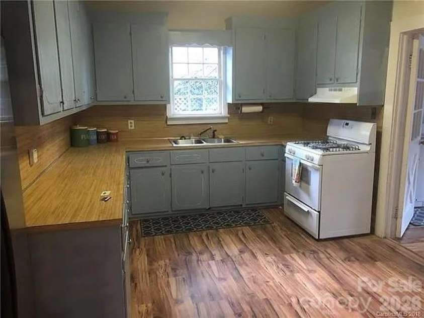 23 Lineberger Street, Lowell, NC 28098.  MLS# CAR4390140, YatesRealty ID 30963. 