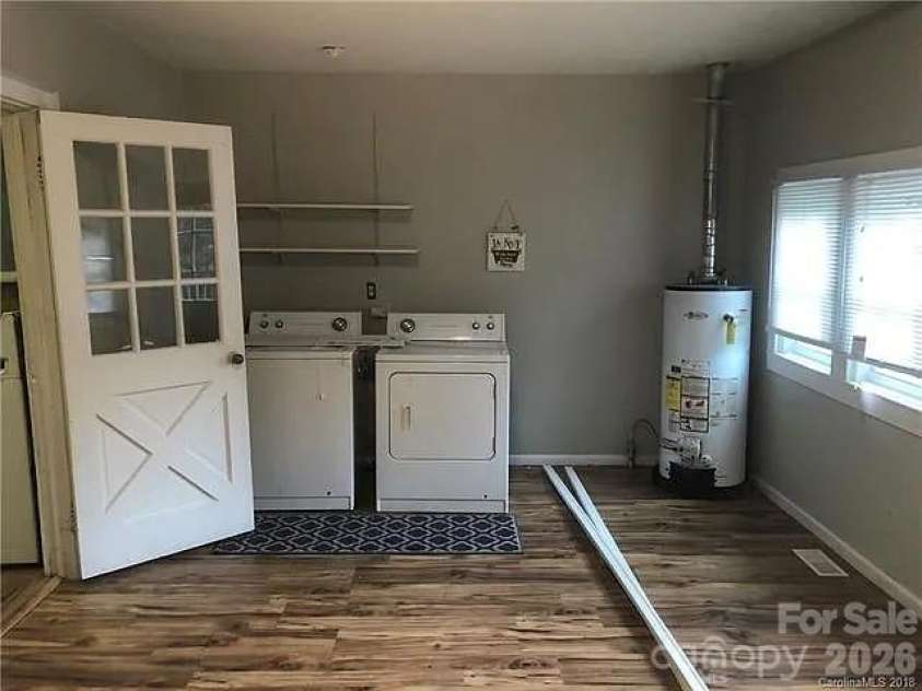 23 Lineberger Street, Lowell, NC 28098.  MLS# CAR4390140, YatesRealty ID 30963. 