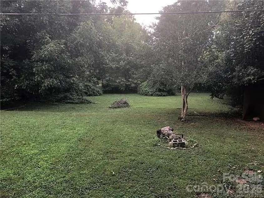 23 Lineberger Street, Lowell, NC 28098.  MLS# CAR4390140, YatesRealty ID 30963. 
