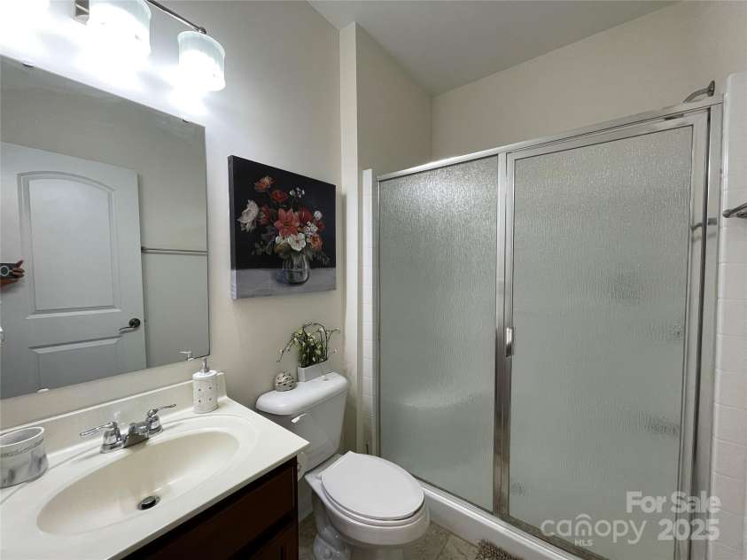 707 Five Leaf Lane, Waxhaw, NC 28173.  MLS# CAR4266012, YatesRealty ID 30963. Full Bath Main Floor