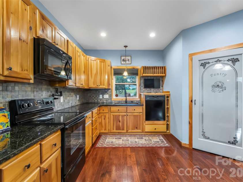 162 Star Drive, Union Mills, NC 28167.  MLS# CAR4387716, YatesRealty ID 30964. 