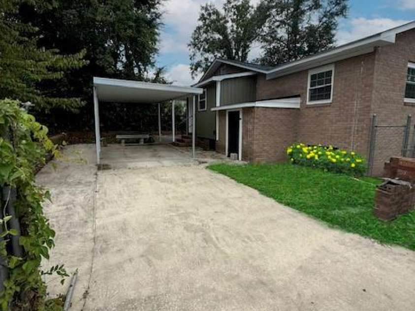 436 Clinton Avenue, Lancaster, SC 29720.  MLS# CAR4290400, YatesRealty ID 30965. 