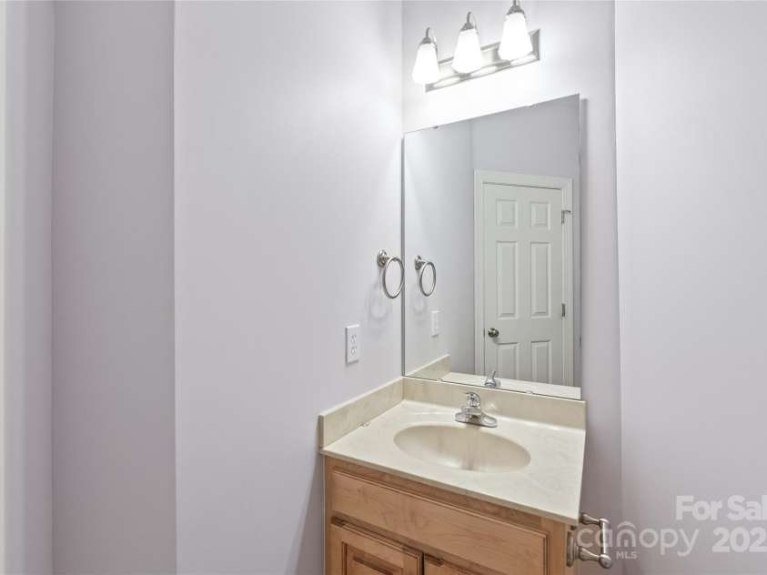 203 Vanderbilt Boulevard, Locust, NC 28097.  MLS# CAR4289783, YatesRealty ID 30966. Private Bath