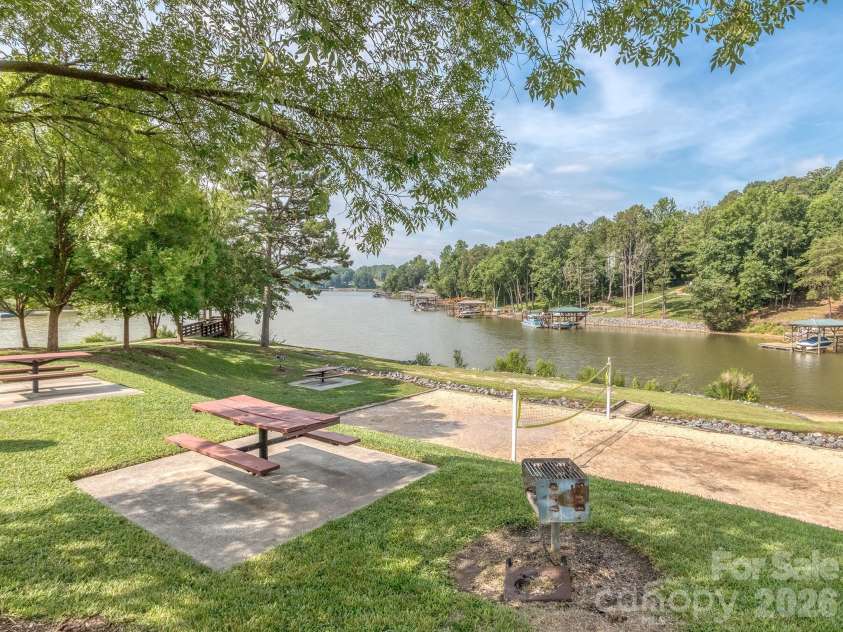 27043 Tidal Way, Fort Mill, SC 29708.  MLS# CAR4392019, YatesRealty ID 30966. 