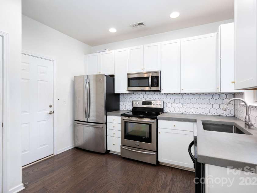 8 Ringed Teal Court, Arden, NC 28704.  MLS# CAR4289804, YatesRealty ID 30967. 