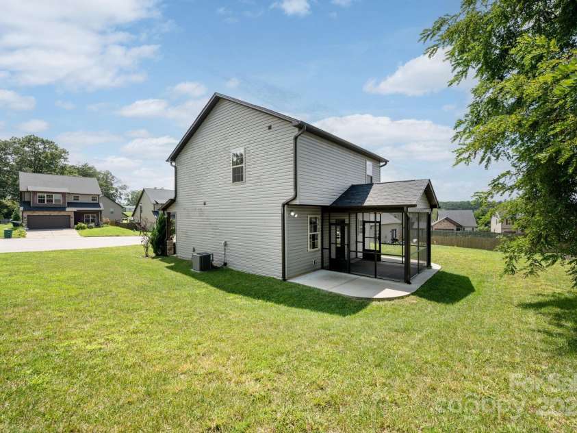 8 Ringed Teal Court, Arden, NC 28704.  MLS# CAR4289804, YatesRealty ID 30967. Very private location