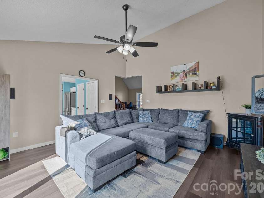 245 Castle Keep Road, Salisbury, NC 28146.  MLS# CAR4334404, YatesRealty ID 30969. 