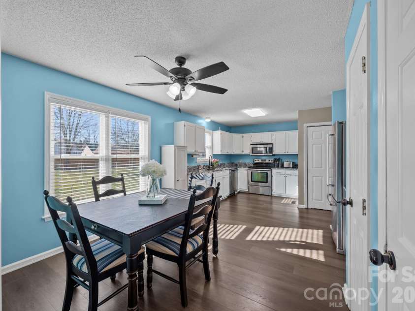 245 Castle Keep Road, Salisbury, NC 28146.  MLS# CAR4334404, YatesRealty ID 30969. 