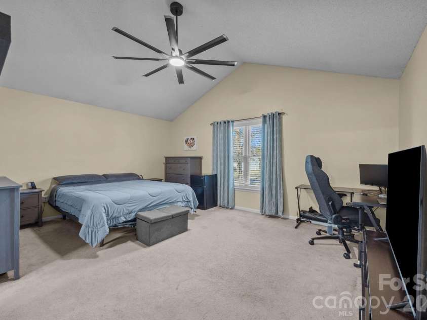 245 Castle Keep Road, Salisbury, NC 28146.  MLS# CAR4334404, YatesRealty ID 30969. 