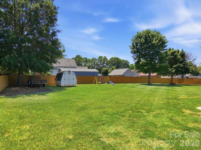245 Castle Keep Road, Salisbury, NC 28146.  MLS# CAR4334404, YatesRealty ID 30969. 