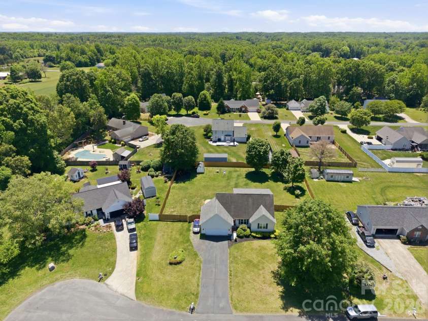 245 Castle Keep Road, Salisbury, NC 28146.  MLS# CAR4334404, YatesRealty ID 30969. 