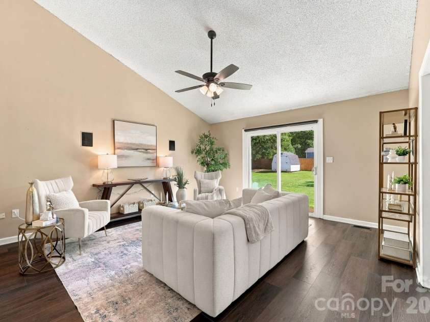 245 Castle Keep Road, Salisbury, NC 28146.  MLS# CAR4334404, YatesRealty ID 30969. 
