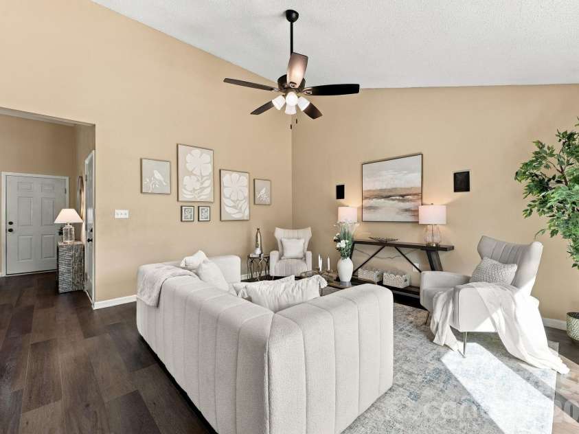 245 Castle Keep Road, Salisbury, NC 28146.  MLS# CAR4334404, YatesRealty ID 30969. 