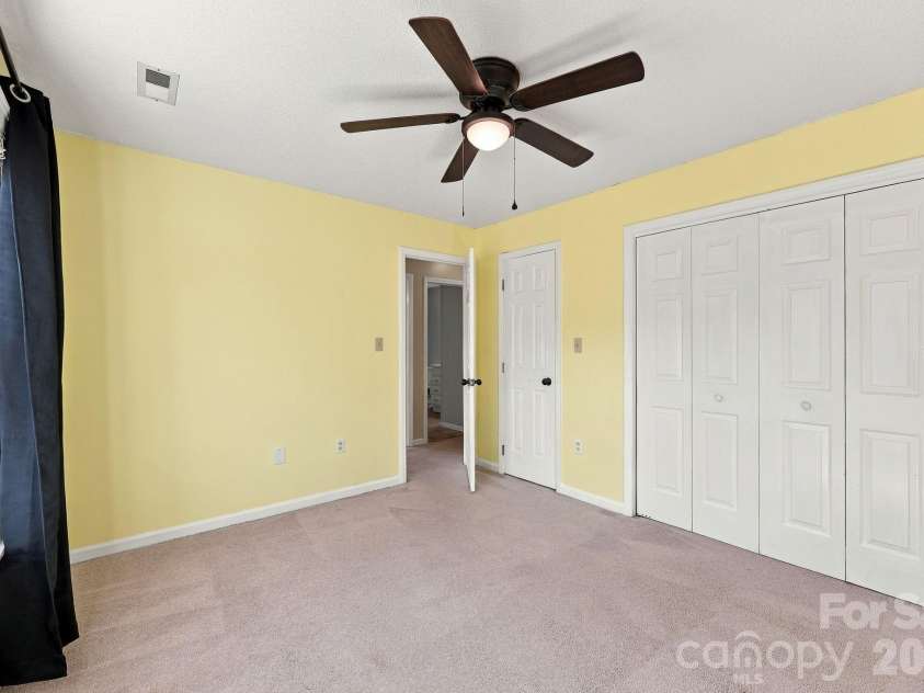 245 Castle Keep Road, Salisbury, NC 28146.  MLS# CAR4334404, YatesRealty ID 30969. 