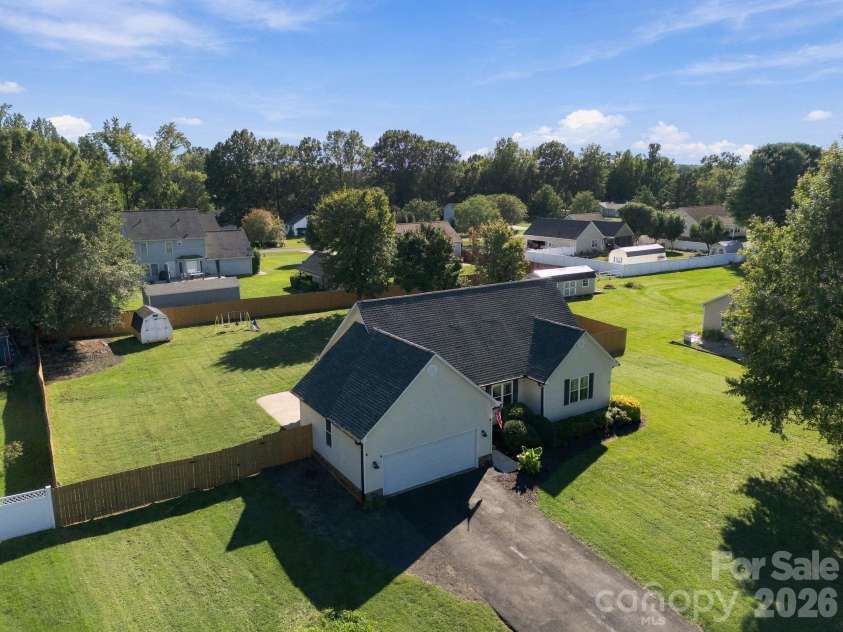 245 Castle Keep Road, Salisbury, NC 28146.  MLS# CAR4334404, YatesRealty ID 30969. 