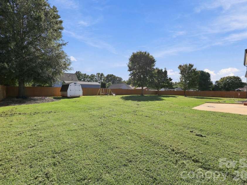 245 Castle Keep Road, Salisbury, NC 28146.  MLS# CAR4334404, YatesRealty ID 30969. 