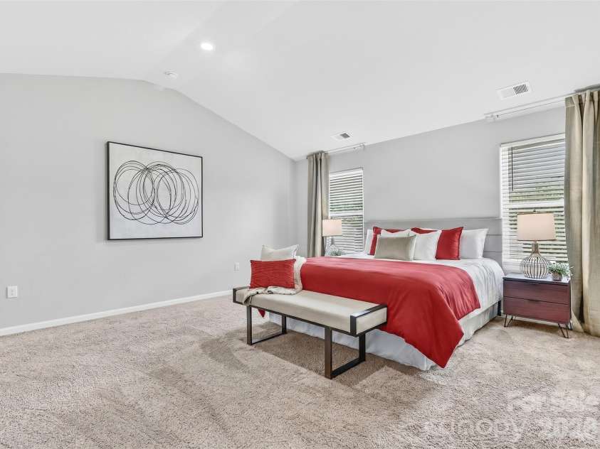 8128 Derby Woods Lane, Charlotte, NC 28214.  MLS# CAR4385212, YatesRealty ID 30971. Primary bedroom