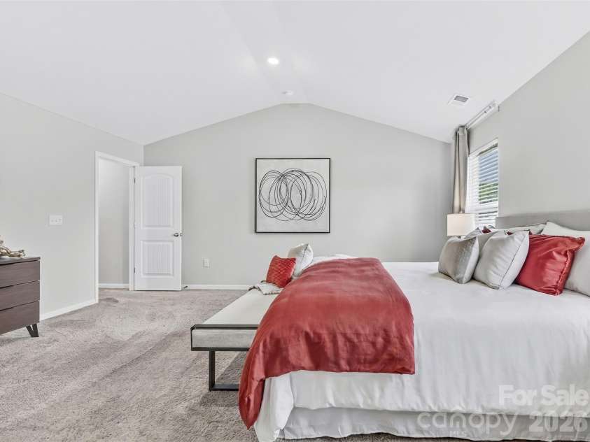 8128 Derby Woods Lane, Charlotte, NC 28214.  MLS# CAR4385212, YatesRealty ID 30971. Primary bedroom