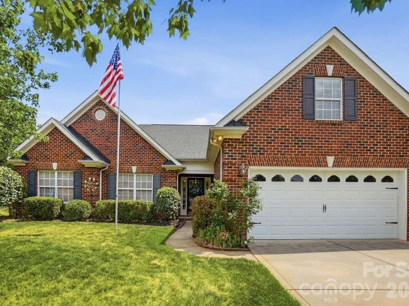 3324 Muddy Creek Road, Midland, NC 28107.  MLS# CAR4383411, YatesRealty ID 30972. 